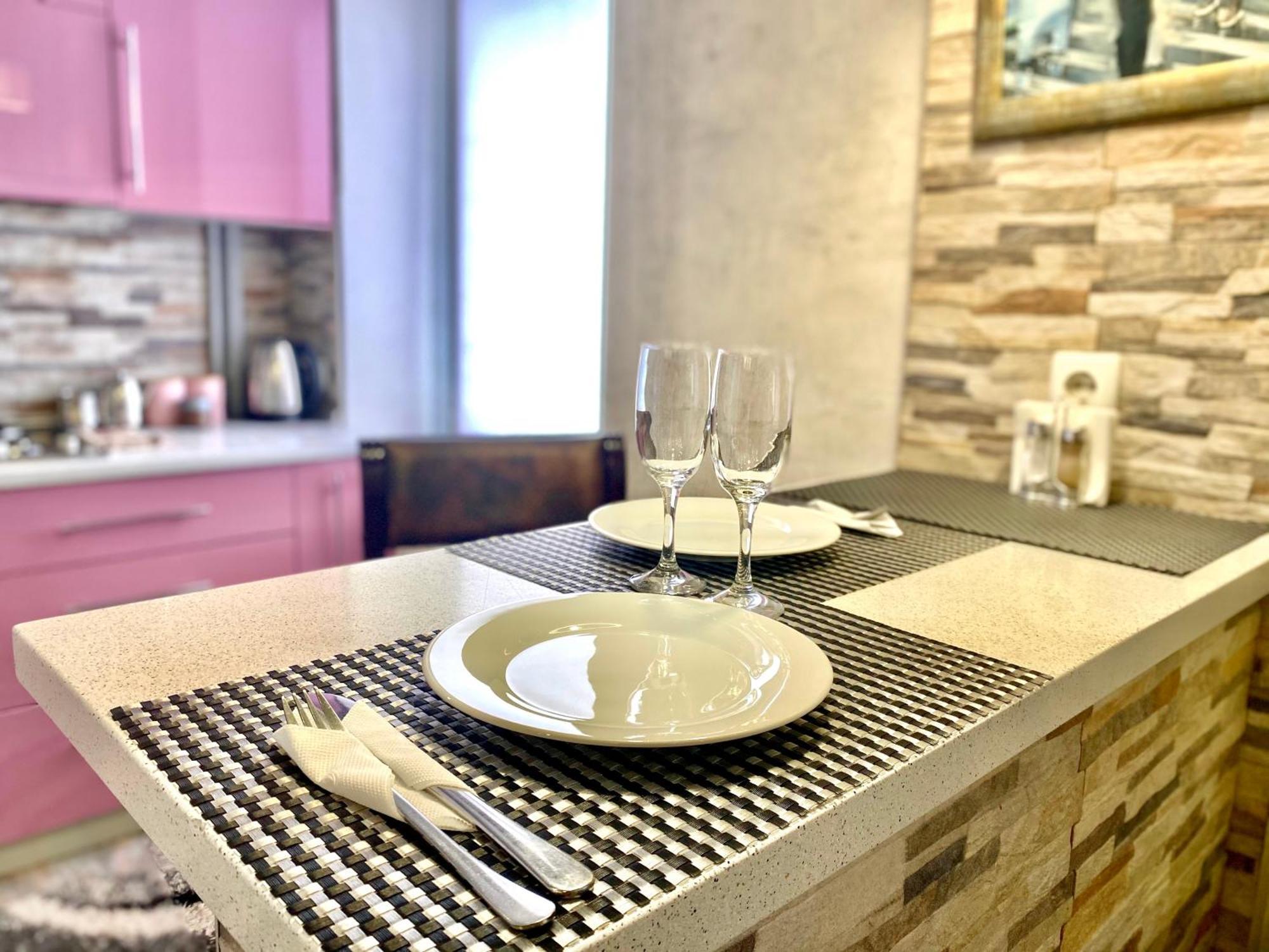 Apartpoltava Елегантна Двокімнатна Студія З Панорамою На Театр Гоголя, Цум, Фіскальний Чек Exterior foto